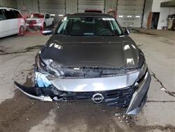 نيسان ألتيما